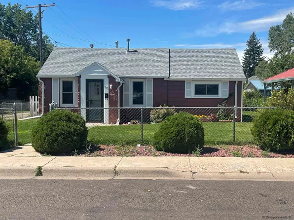 812 Morrie Ave, Cheyenne, WY 82007