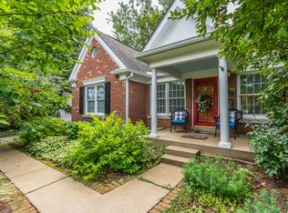 1070 Cooper Dr, Lexington, KY 40502