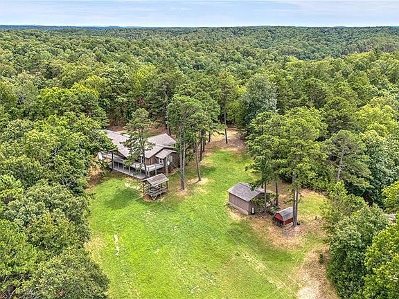 4th image of 18772 Davis Rd