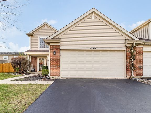 3rd image of 17214 Dundee Dr