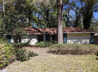 118 E Goodheart Ave, Lake Mary, FL 32746