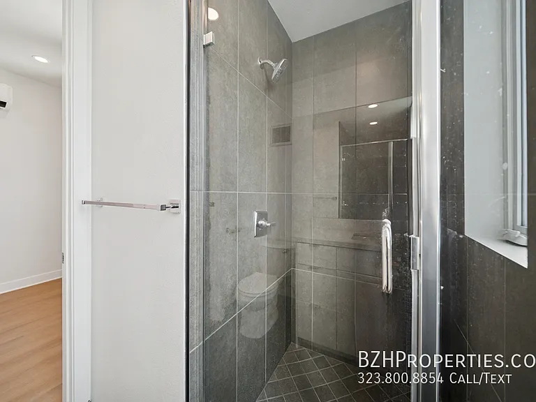 4525 Saint Elmo Dr #4523A — Photo 19