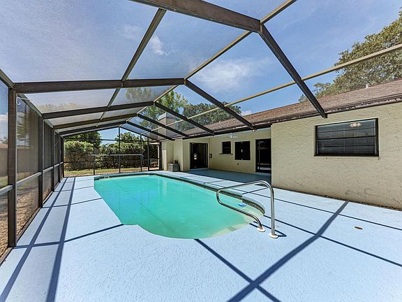 2nd image of 7205 Arcturas Dr