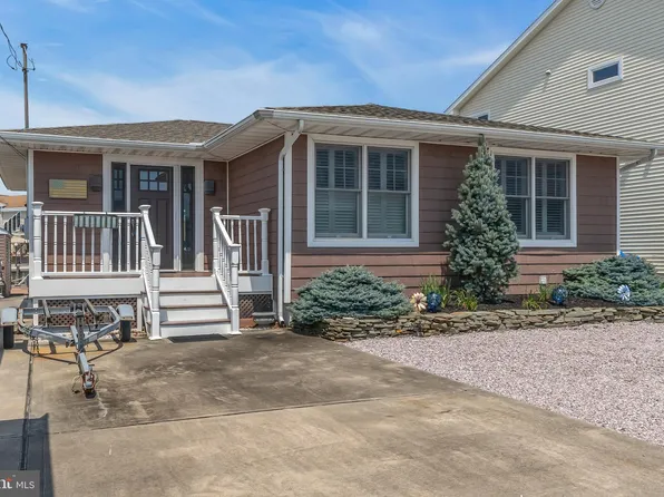 1034 Bowsprit Point, Lanoka Harbor, NJ 08734