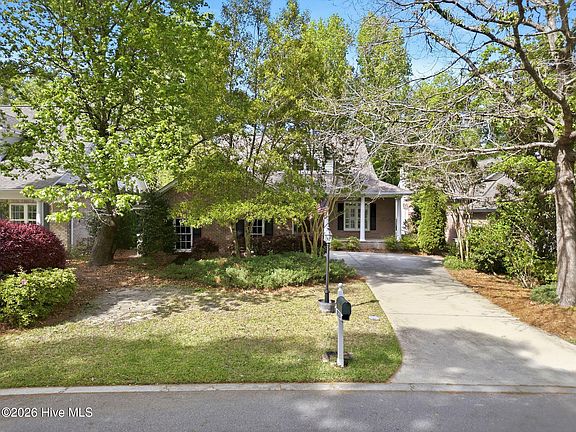 3rd image of 1103 Congressional Lane