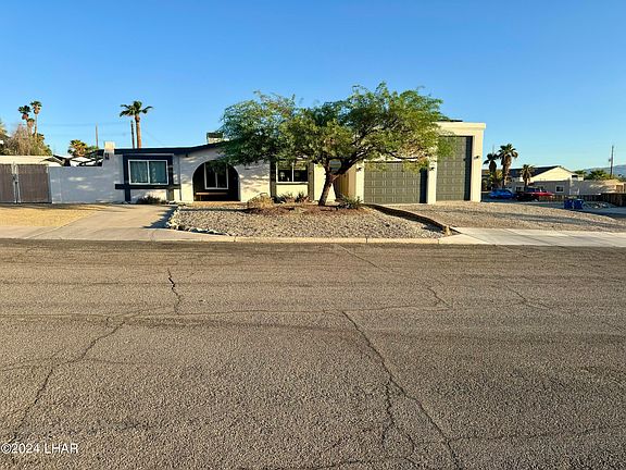 2nd image of 2960 Pepperwood Dr