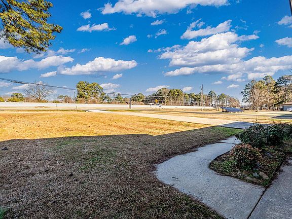 4th image of 3005 T P White Dr