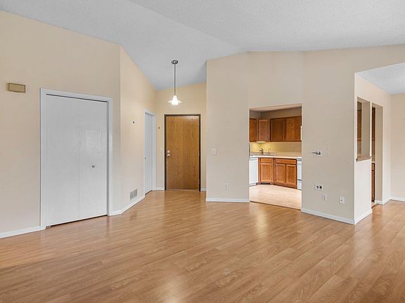 4th image of 4160 3rd St NE Unit 202