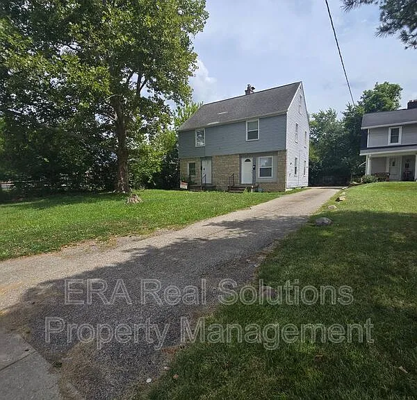2065 W Mound St — Photo 4