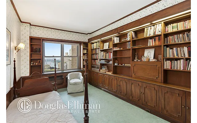 Sold by Douglas Elliman | media 26
