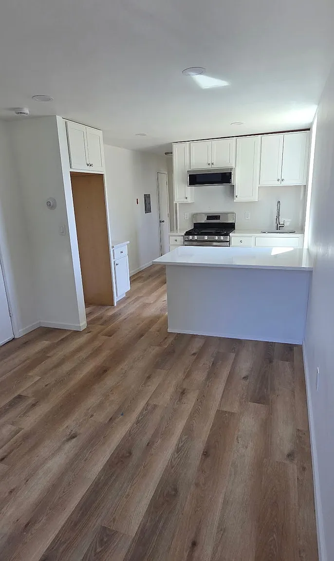 615 Chandler Avenue, Unit APT 1 — Photo 2