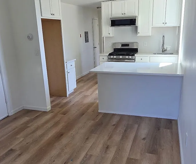 615 Chandler Ave #1 — Photo 2