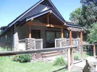 536 E Jefferson Ave, Sisters, OR 97759