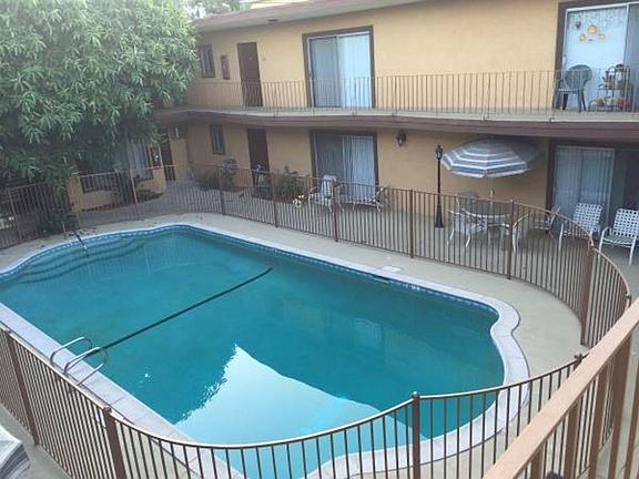 5th image of 1271 Boynton St #6