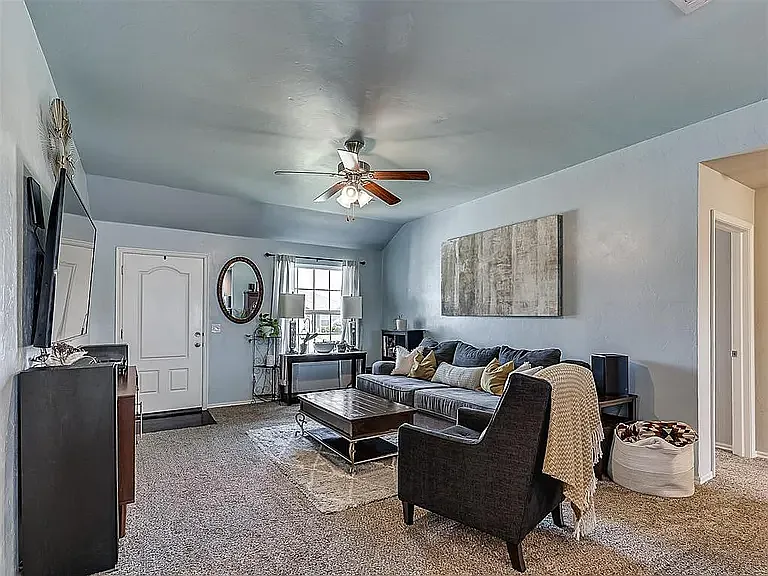 3 bed, 1473 sqft, $1,800 — Photo 3