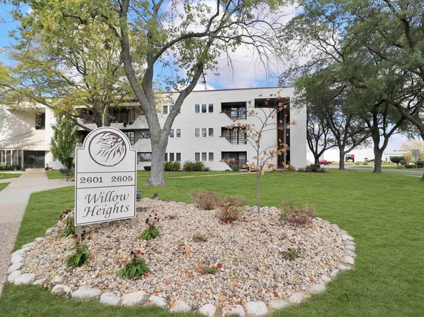 2601 W Willowlake Dr APT 33, Peoria, IL 61614