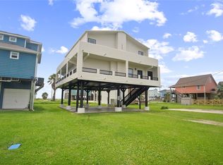 1962 Avenue H, Crystal Beach, TX 77650