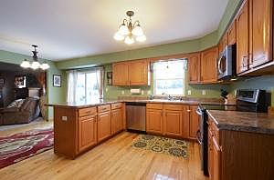 4th image of 1413 Lee Ave