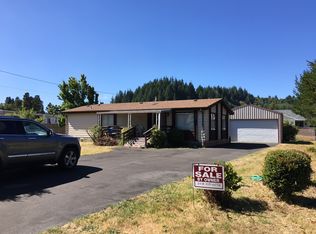 1035 Cedar Loop, Lakeside, OR 97449