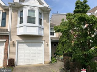 45 Saw Mill Dr, Mount Laurel, NJ 08054