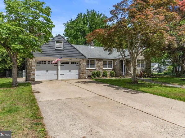 83 Kendall Blvd, Oaklyn, NJ 08107