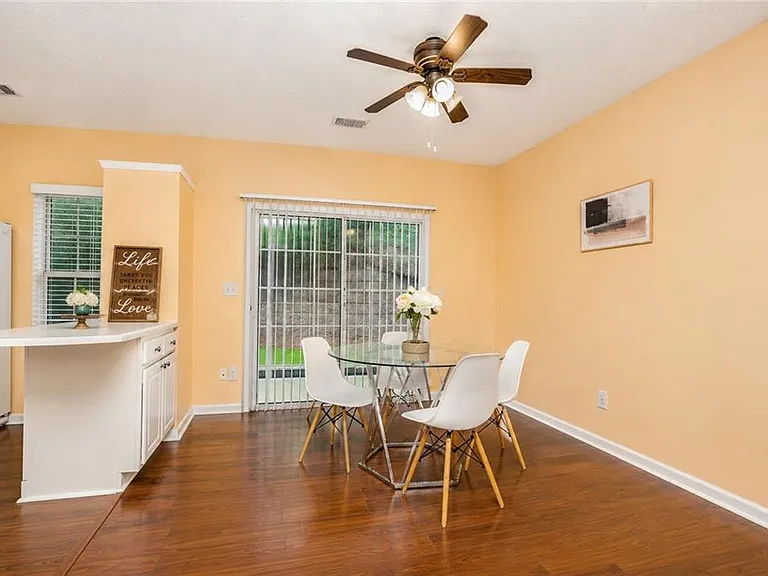 1745 Kilmington Ct — Photo 12