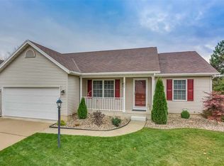 920 Tealwood St, South Bend, IN 46614