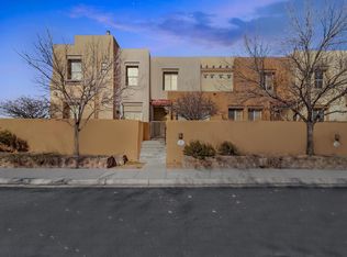51C Canada Del Rancho, Santa Fe, NM 87508