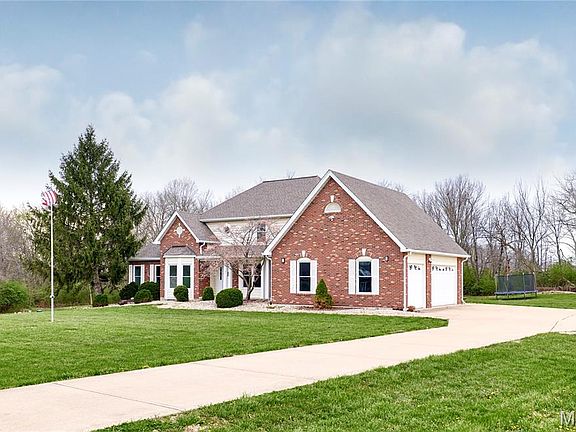 3rd image of 1251 Lydia Ln