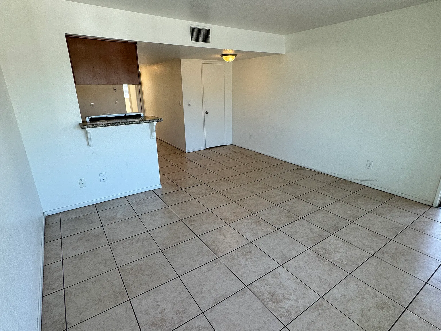 8036 Juniper Ave — Photo 3