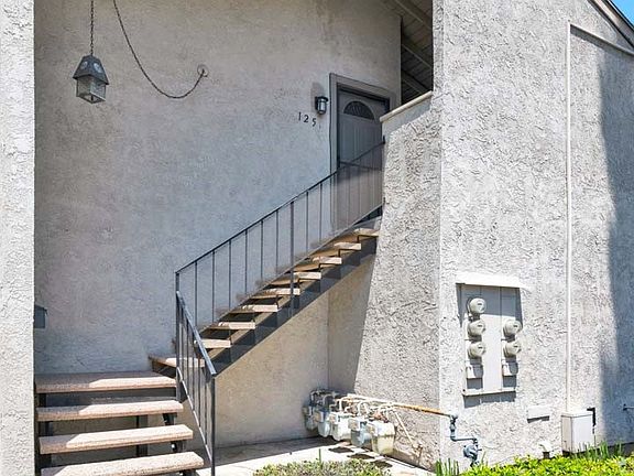 3rd image of 1251 Manchester Ave #41
