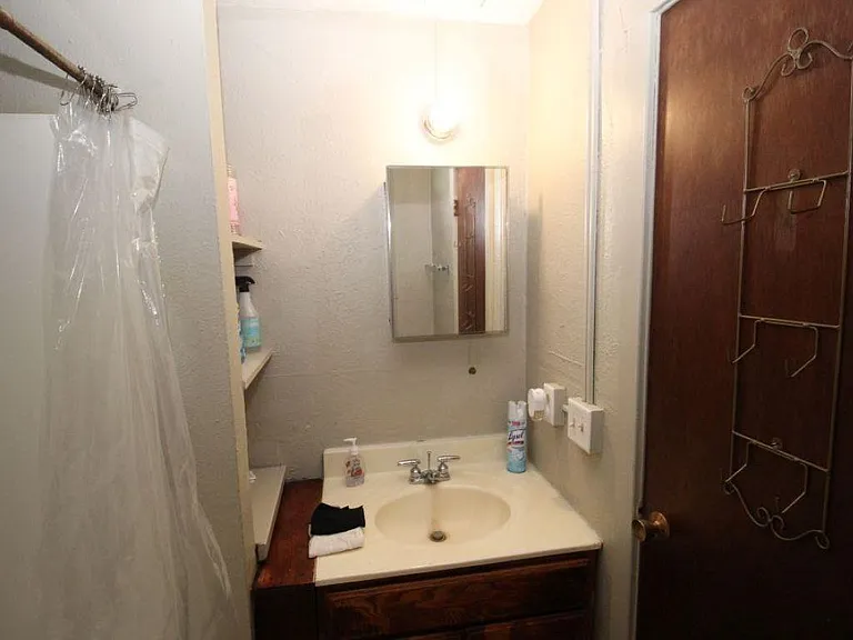 404 1/2 N Dewey St #20 — Photo 5