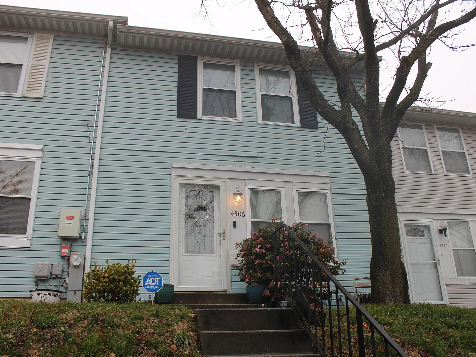 4306 Dana Street - Master and Third Bedroom — Photo 1