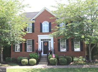 18008 Densworth Mews, Gainesville, VA