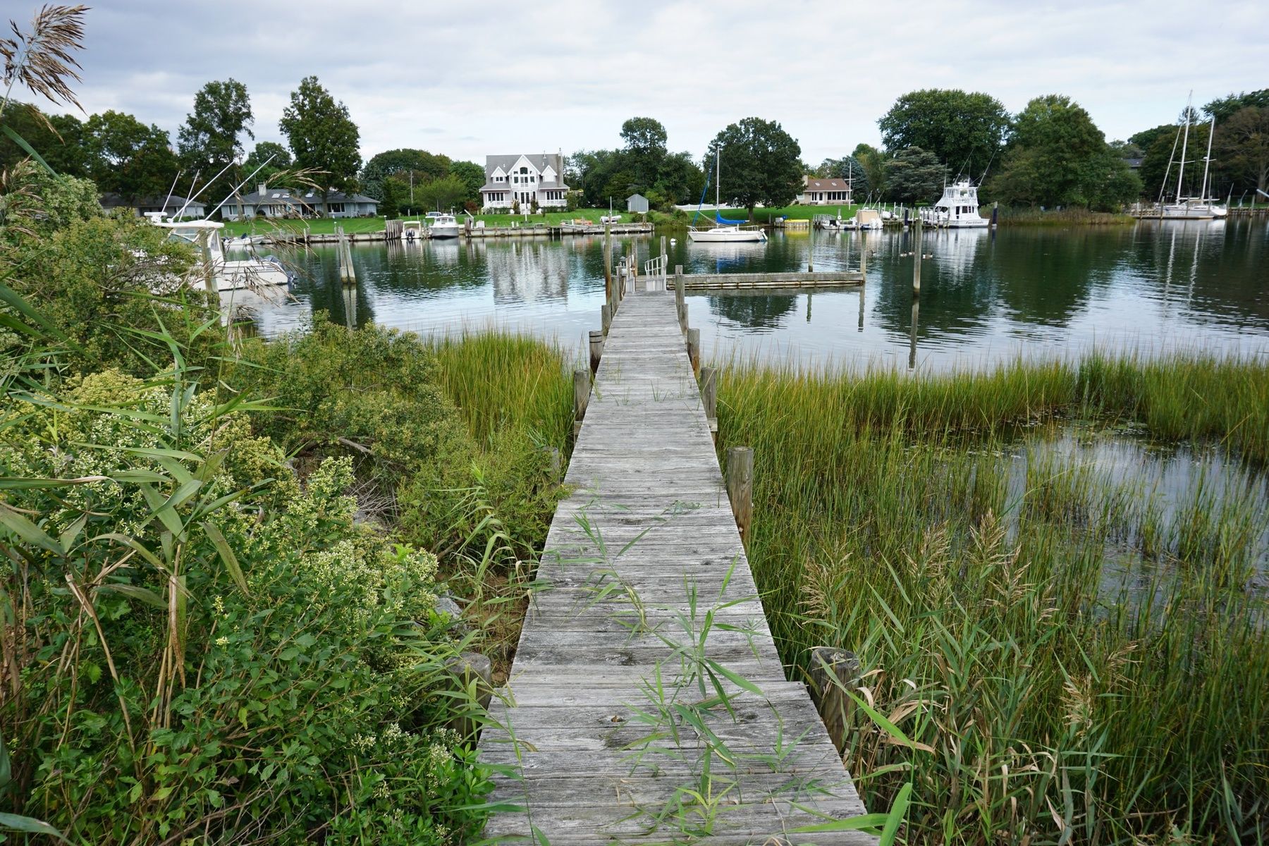 1900 Gull Pond Ln in Greenport Out East