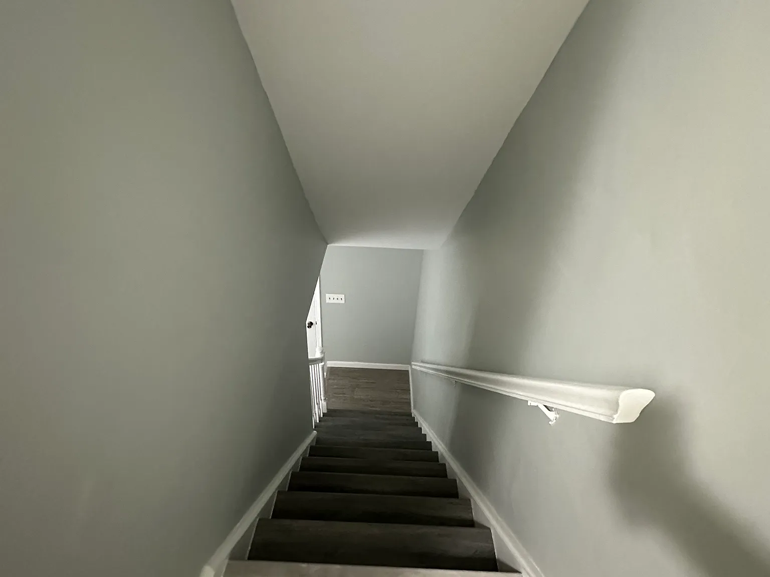 2 bed, 960 sqft, $1,300 — Photo 4