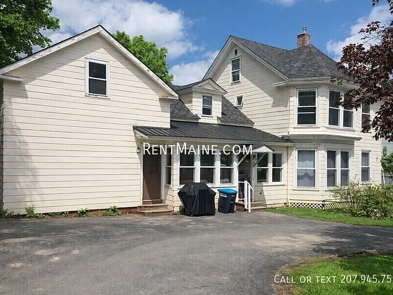 445 Main St #A — Photo 15