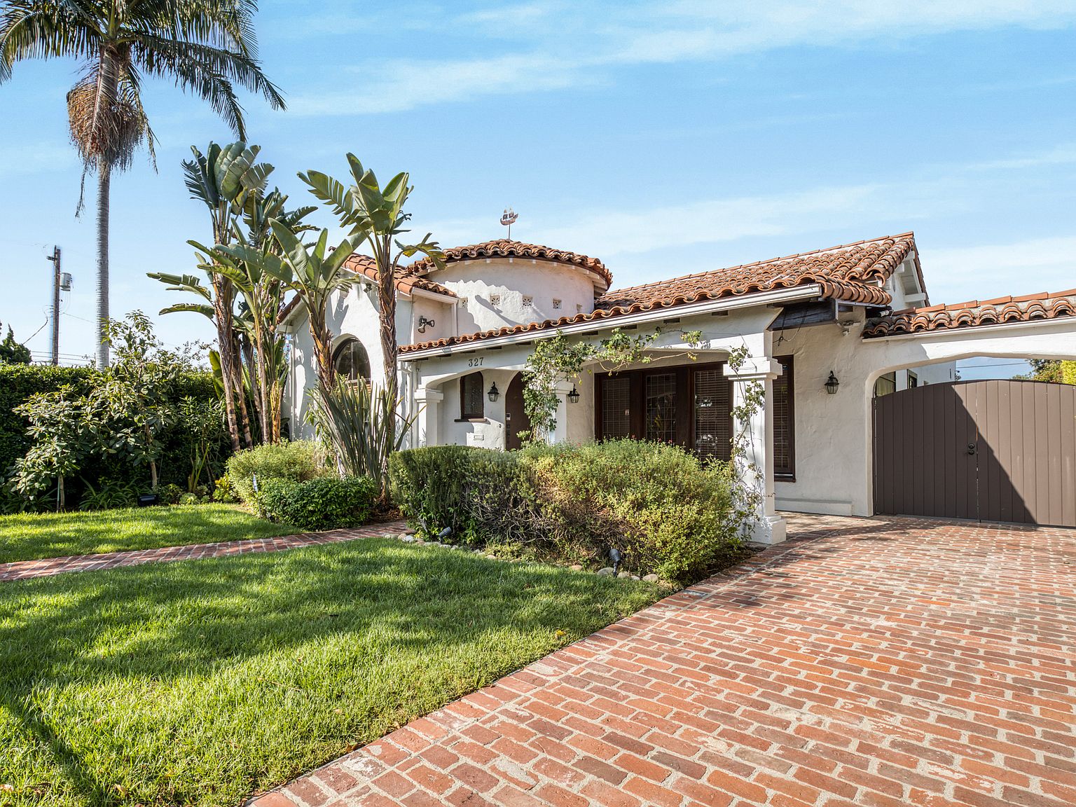 327 N Kilkea Dr, Los Angeles, CA 90048 | Zillow