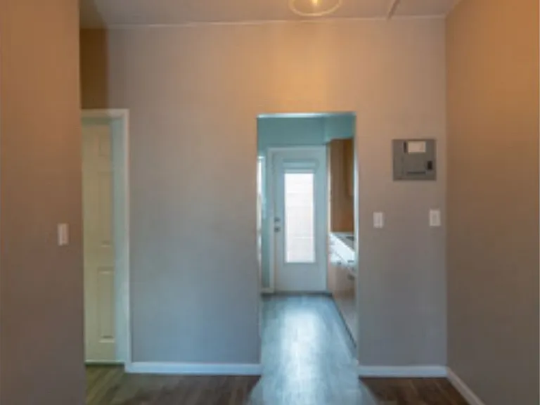 710 Meridian Ave #6 — Photo 5
