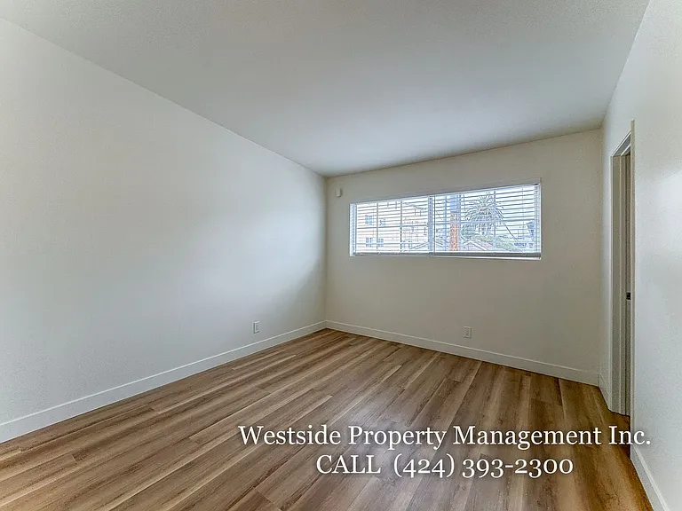 3630 Midvale Ave #17 — Photo 6