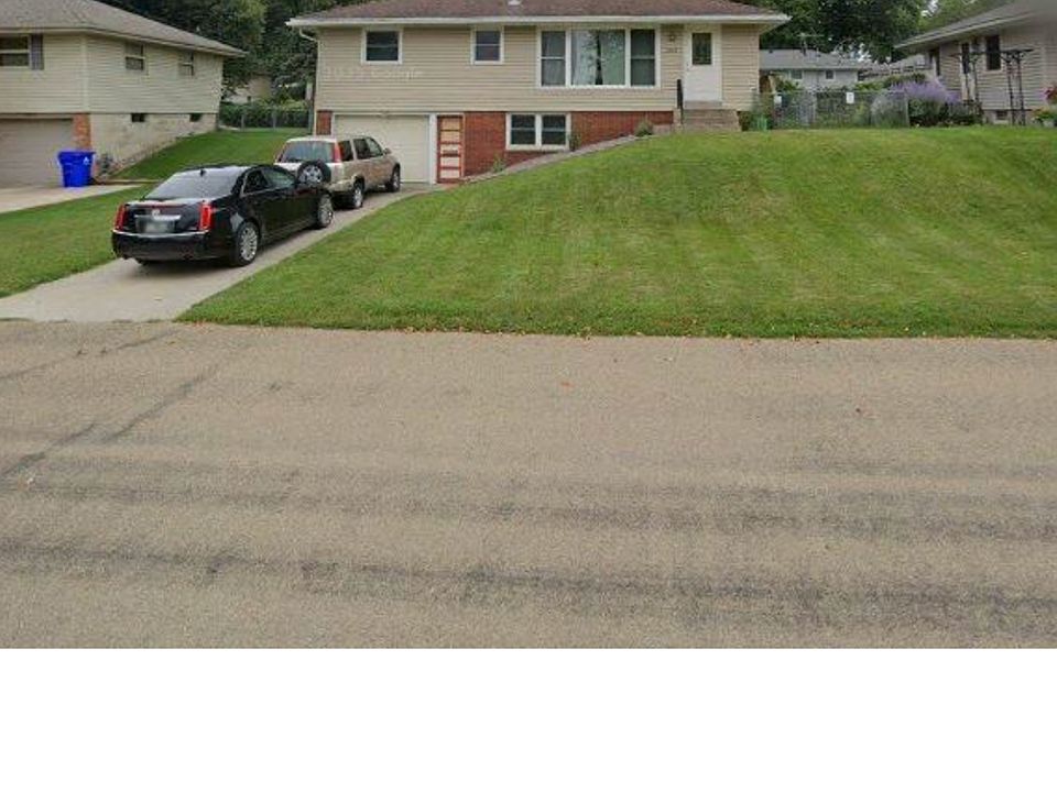 1st image of 2208 24th St NW