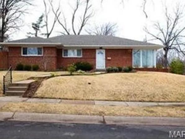 961 Abbeville Dr, Saint Louis, MO 63130