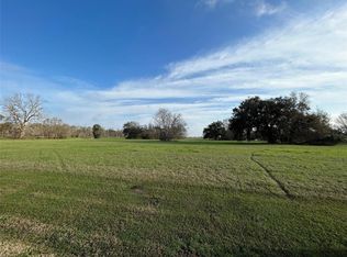 101 Cattle Drive Trl, Angleton, TX 77515