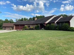 11610 Woodstone Pl, Fort Wayne, IN 46845