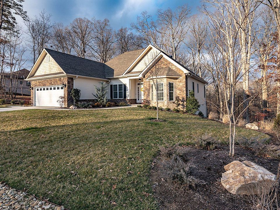 1st image of 214 Osage Dr