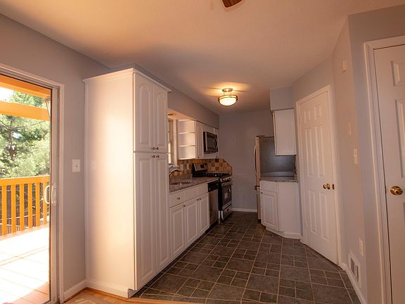 3rd image of 19539 Fetlock Dr