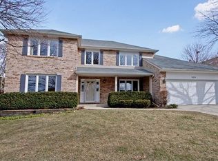 809 Piedmont Cir, Naperville, IL 60565