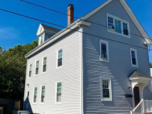 12 E Collins St #1, Salem, MA 01970