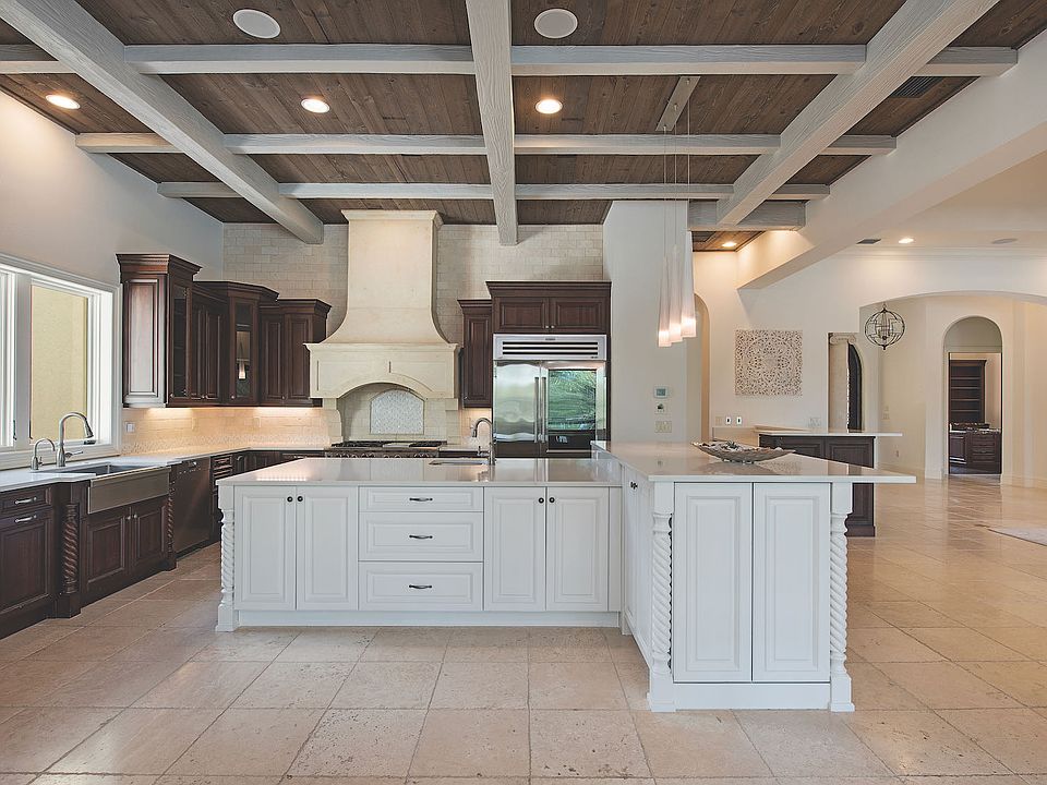 1st image of 24071 Tuscany Ct