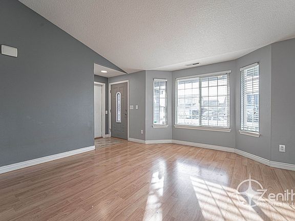 5th image of 15408 NE 90th St